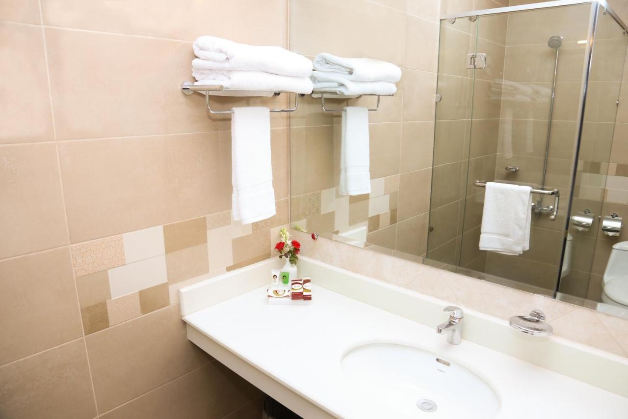 Hotel One Rahim Yar Khan Club Road Eksteriør bilde